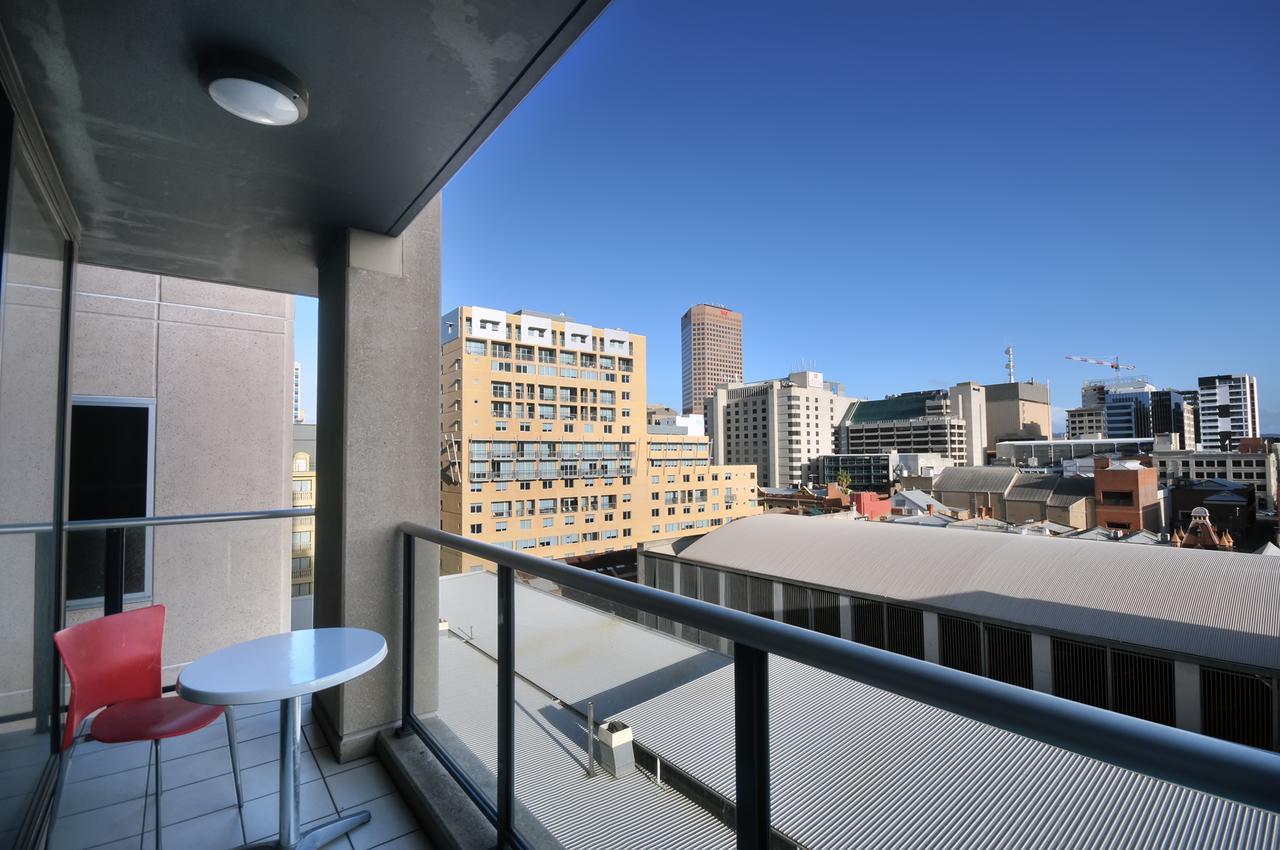 La Loft Apartments North Terrace Adelaide Eksteriør billede