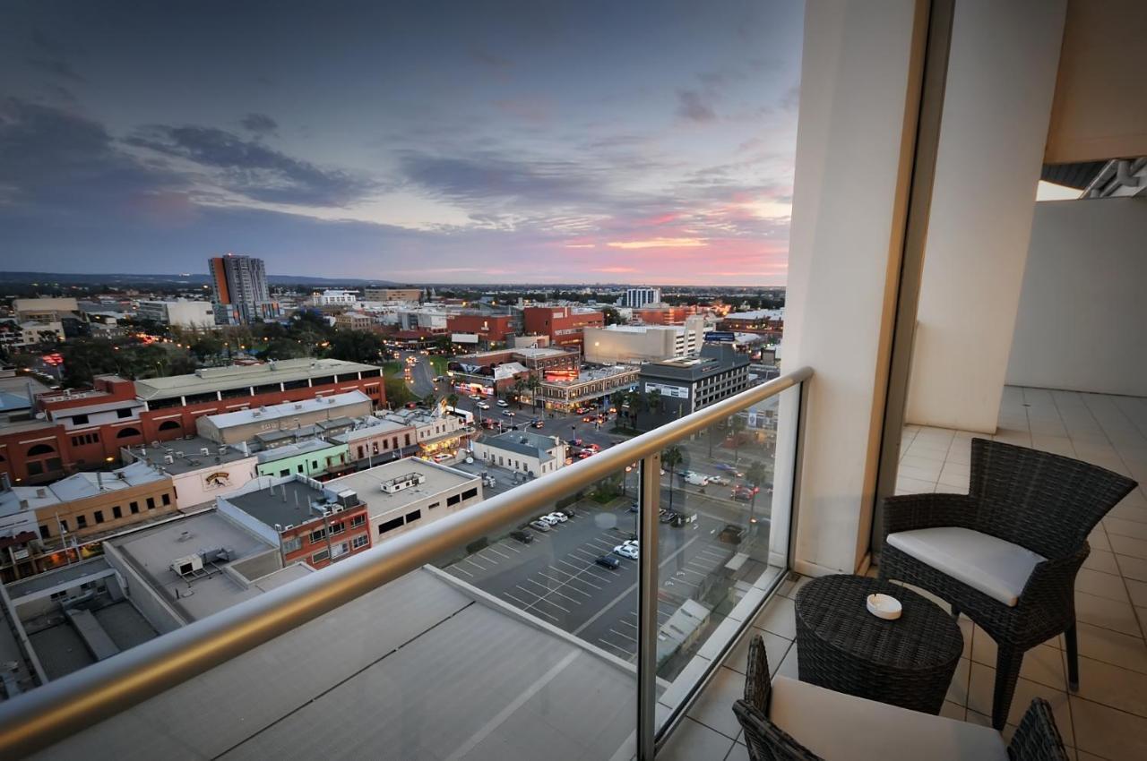 La Loft Apartments North Terrace Adelaide Værelse billede